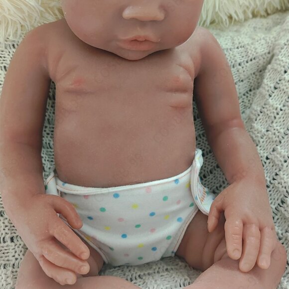 45cm Full Body Platinum Silicone Reborn Baby Dolls Open Eyes Newborn Girl Doll - Picture 6 of 16